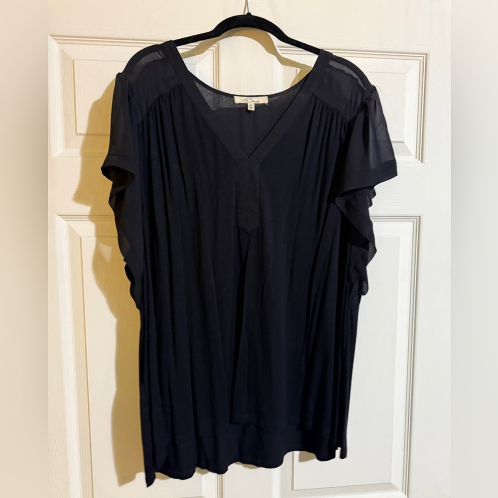 Chic Black V-Neck Women's Blouse